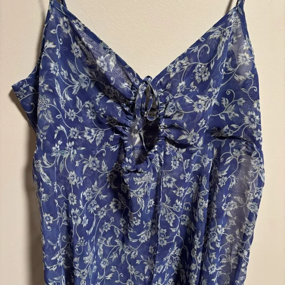 Victoria’s Secret Y2K 90s Ditsy Floral Tie Front Babydoll Top- Size Medium
